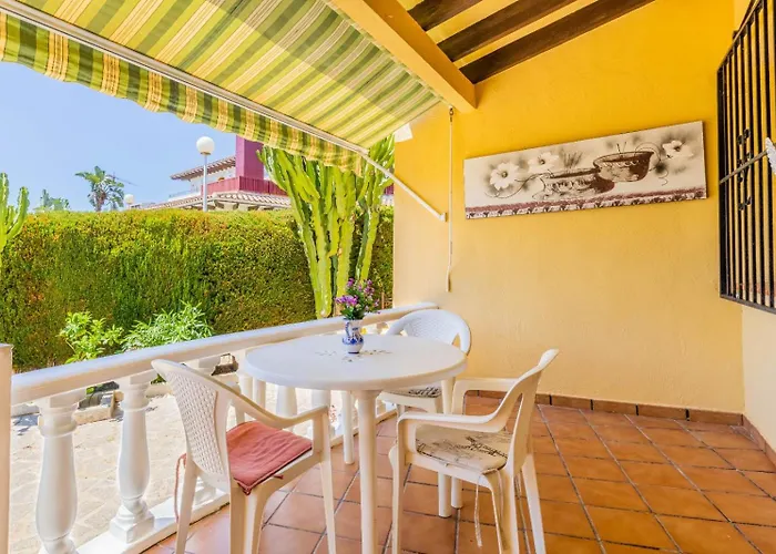 Holiday home Paraiso Familiar En Marisol Park Con Piscina, Tenis Y Parking Calpe